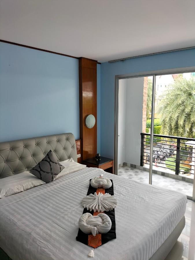 La Piccola Hotel Pantai Kata