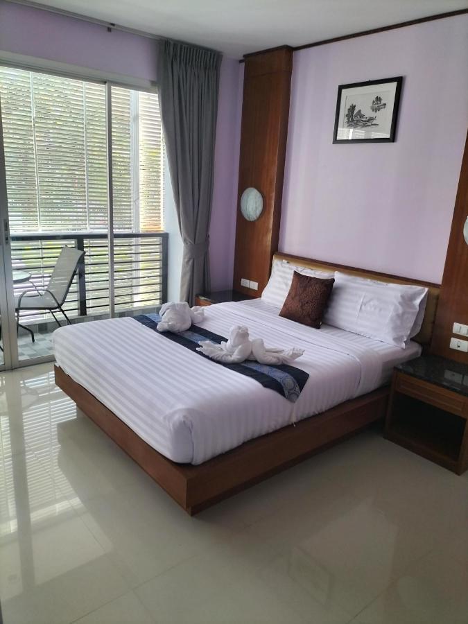 Hotel La Piccola Pantai Kata